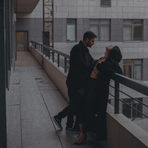 Обложка к песне Утром (feat. Мари Краймбрери) от Radjo