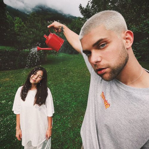 Обложка к песне Капли (feat. Liili) от Amchi