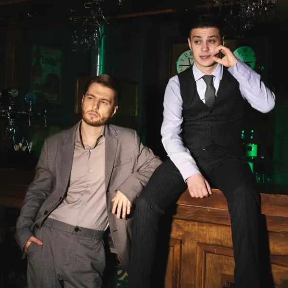 Обложка к песне Всё Та Же (feat. Nick Riin) от Фогель