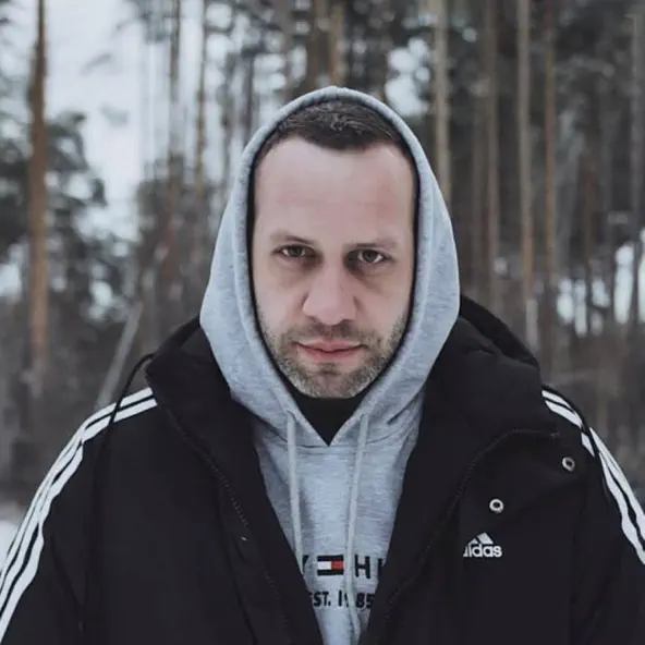 Обложка к песне Маски от Anton Ageev