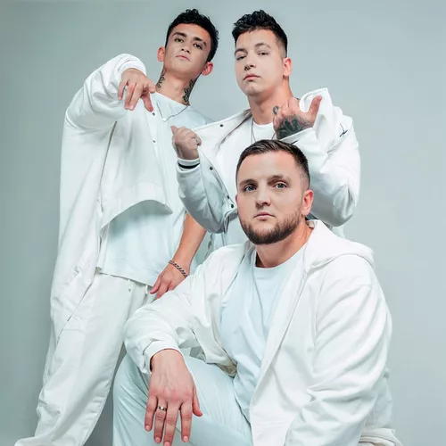 Обложка к песне Фонари (feat. Logmarin & Hydy) от Тайпан